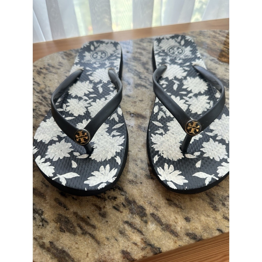 Tory Burch,  Navy Blue And White Floral Pattern Thing/flip Flop Zzndals